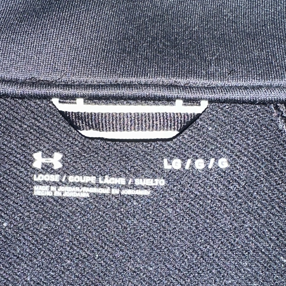 Under Armour Women’s Sweater - LARGE